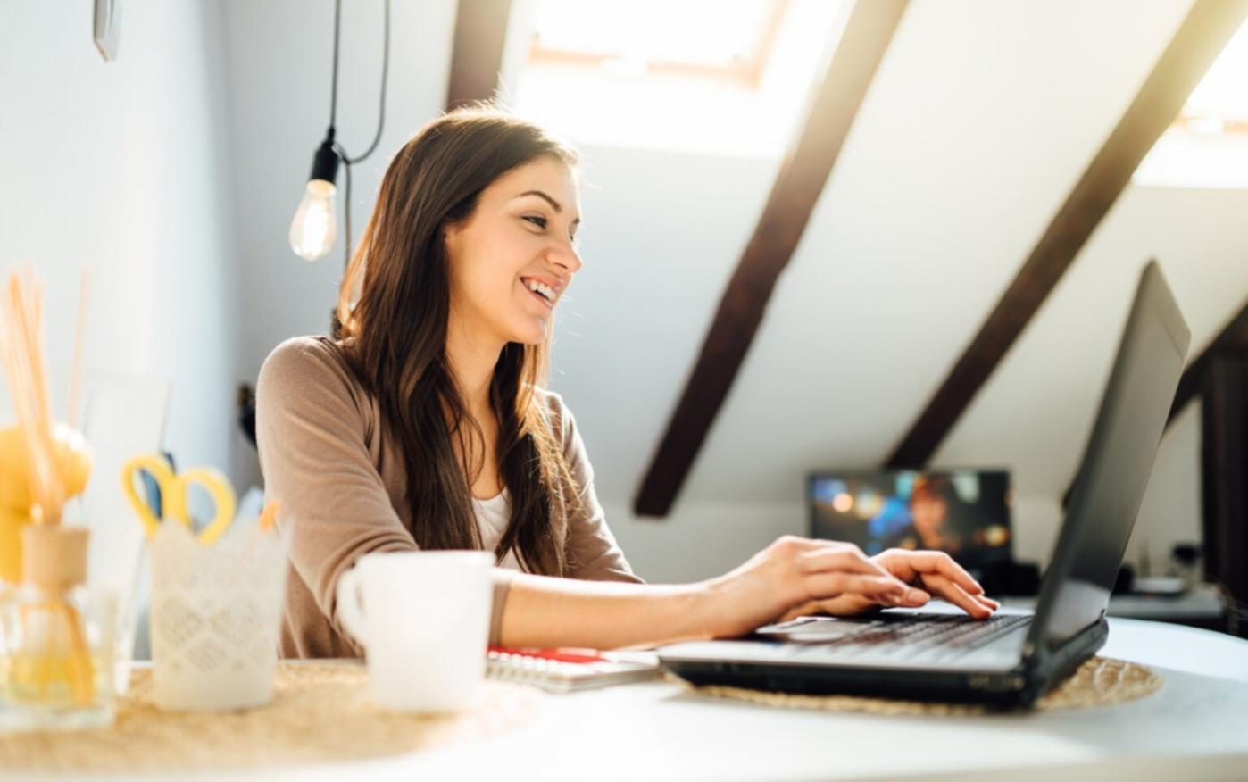 Vue de la salle de formation principale avec disposition moderne